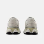 9060WHT